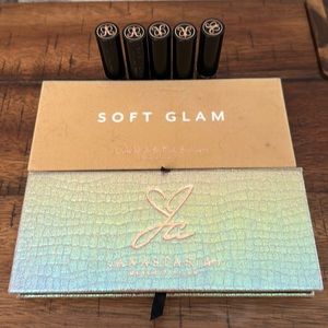 Anastasia eyeshadow palettes & mini lipsticks